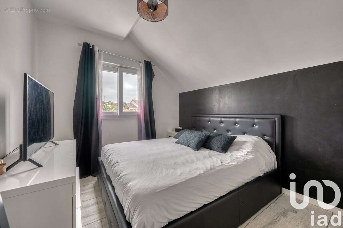 Photo 9 - Maison à LE PLESSIS-ROBINSON