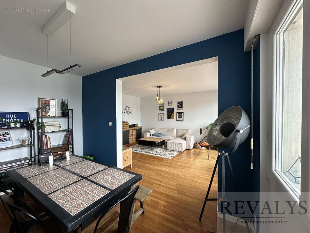 T4 lumineux 84m²  Grand séjour  Possibilité 3 chambres  Dijon - photo 3