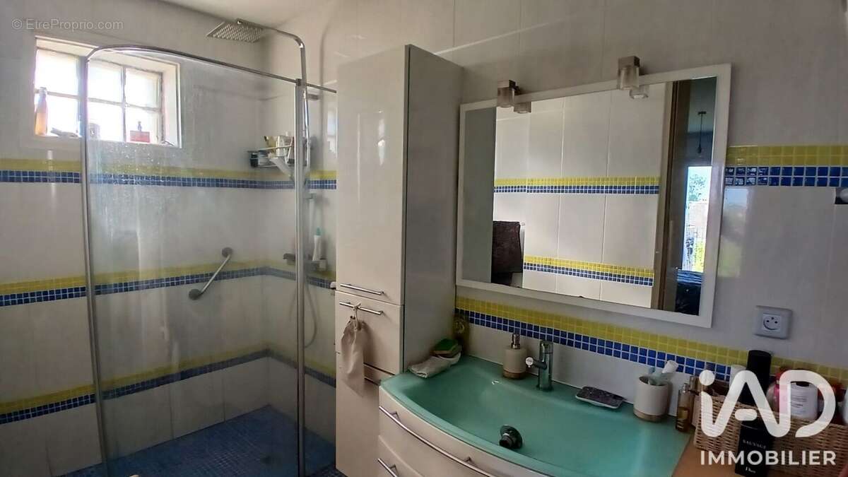 Appartement 68 m² à La Roche-Sur-Yon  - photo 8