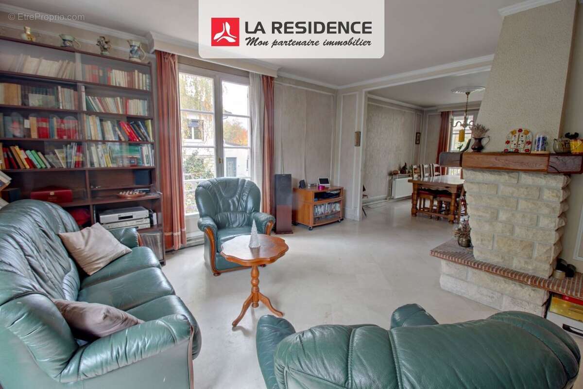 Maison à CONFLANS-SAINTE-HONORINE