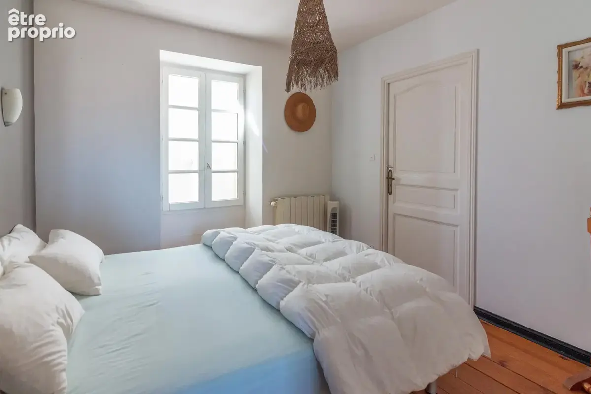 Maison Idéale pour la Famille avec Maison d'Amis, Jardins et Piscine Chauffée - photo 13