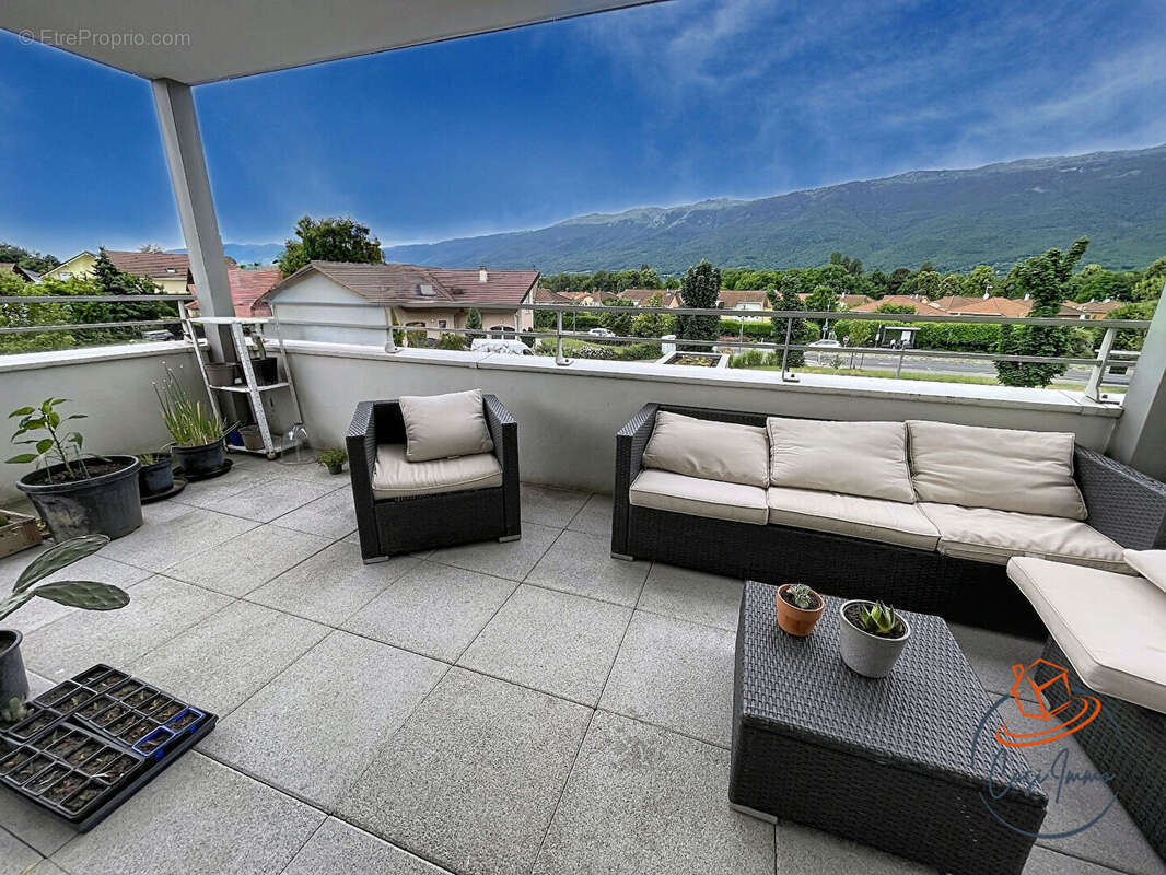 Appartement à SAINT-GENIS-POUILLY