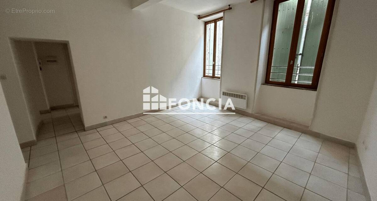 Appartement à PONT-SAINT-ESPRIT