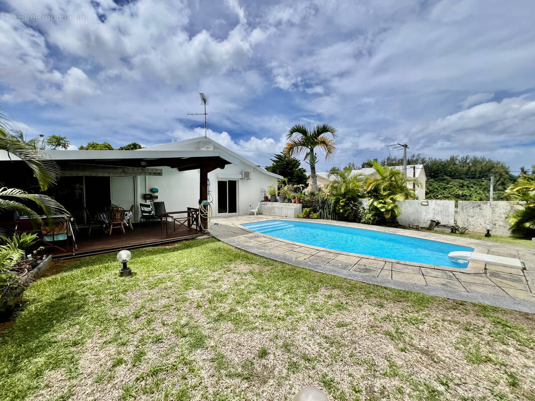 Maison à PETITE-ILE