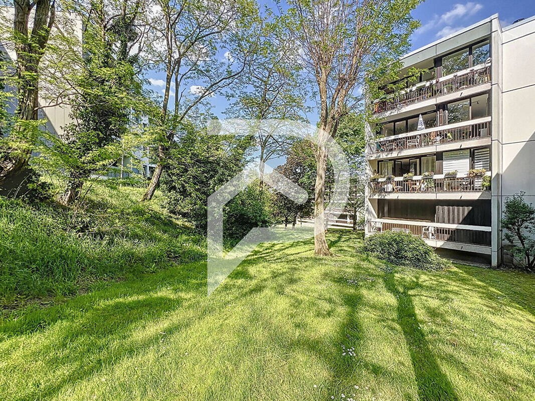 Appartement à GARCHES