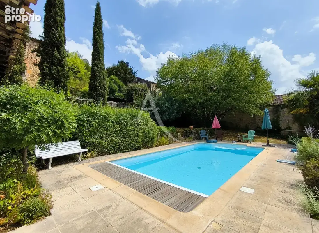Maison familiale, Les Junies 6 à 8 chambres sur 329m² + piscine - photo 3