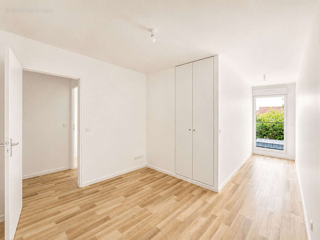 Maison à VIGNEUX-SUR-SEINE