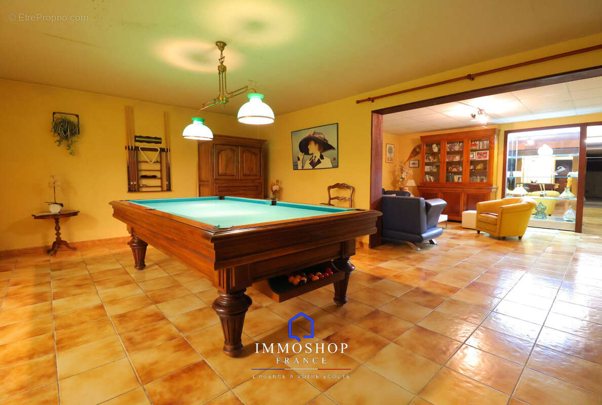 Maison à SAINT-ZACHARIE