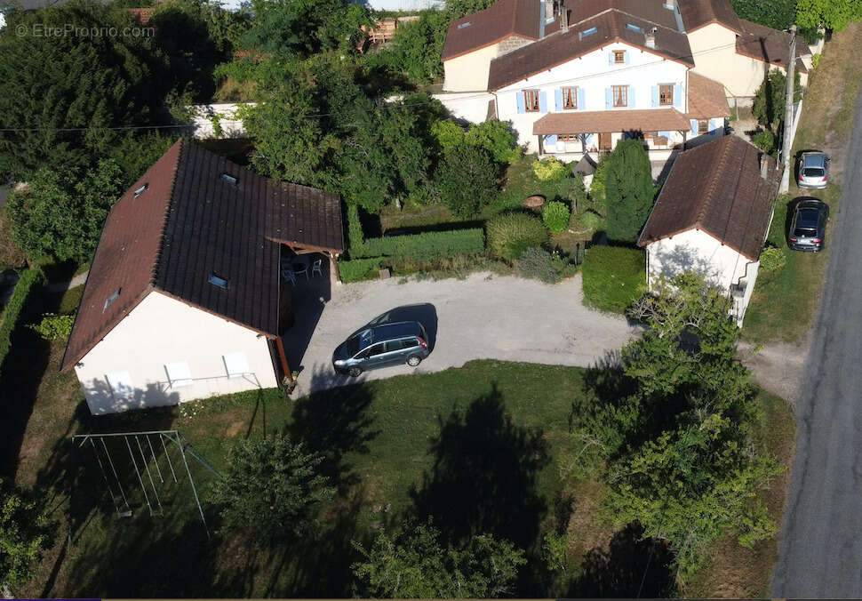 Maison à SENNECEY-LE-GRAND