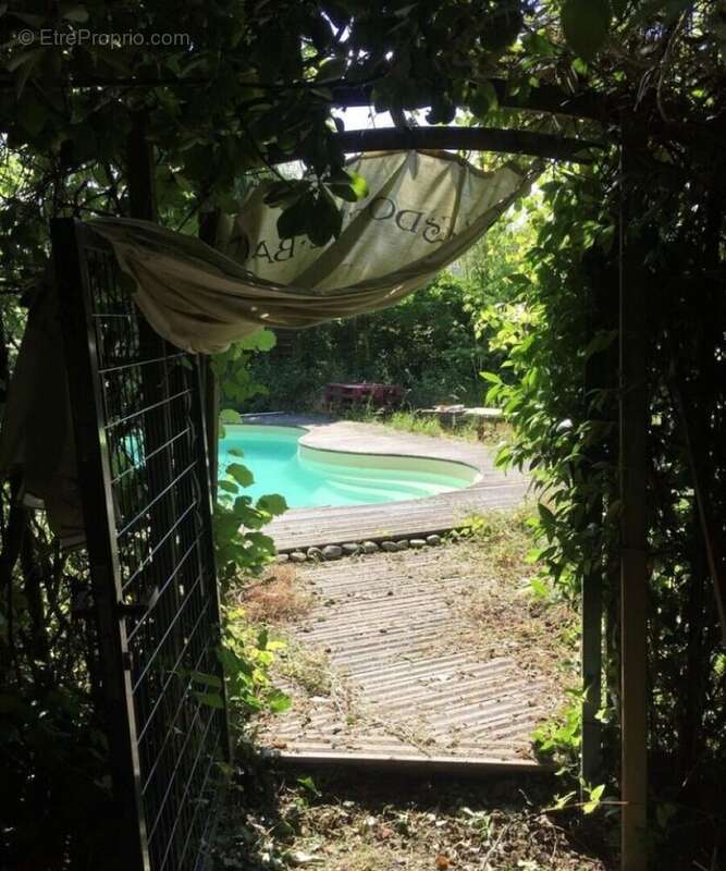 Maison à SAINT-LOUBES