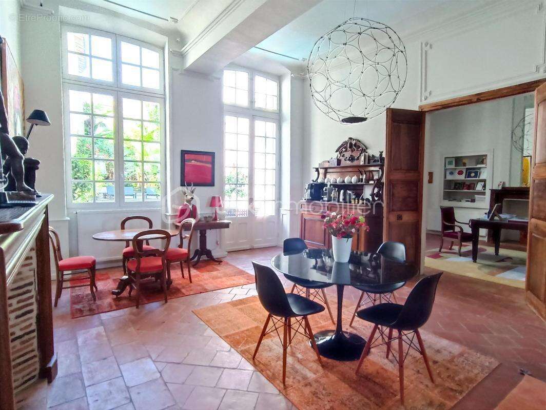 Maison à LECTOURE