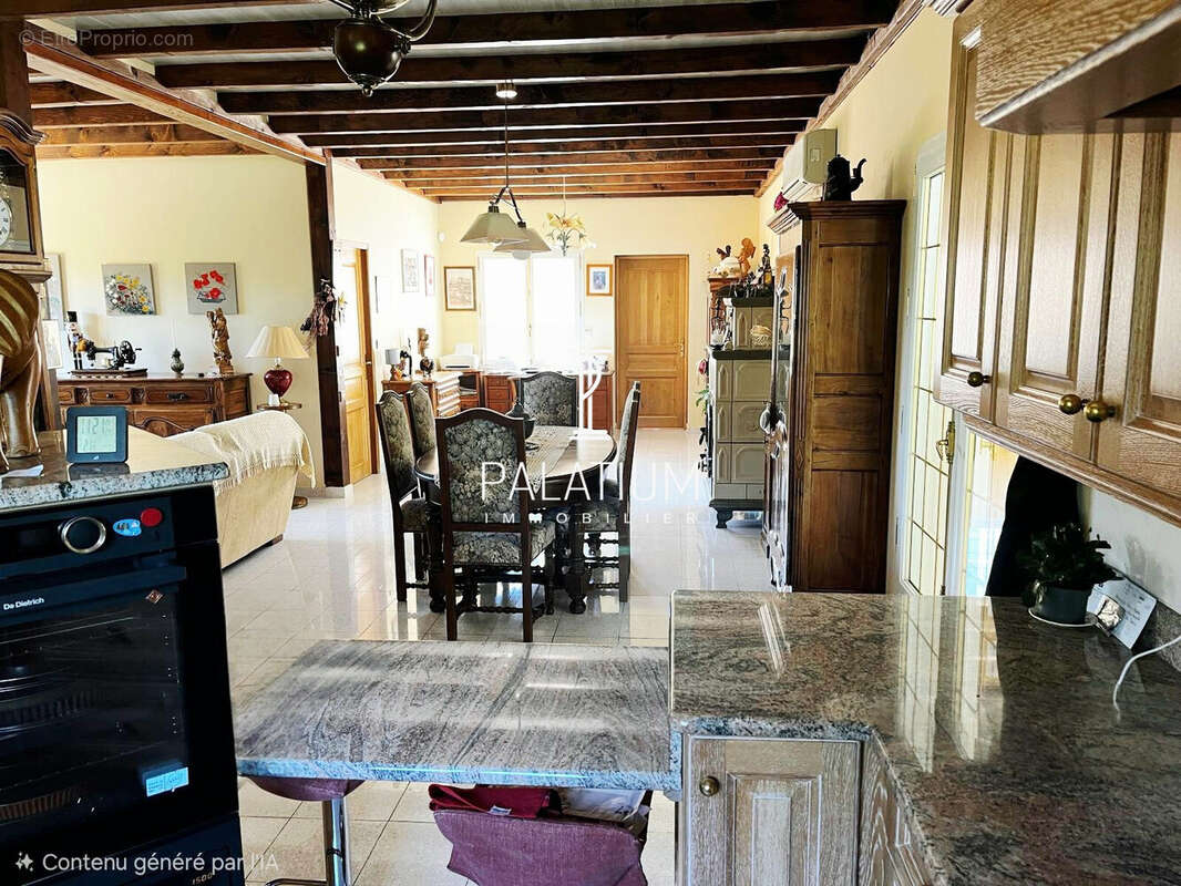 Maison 297 m² à Greoux-Les-Bains  - photo 9