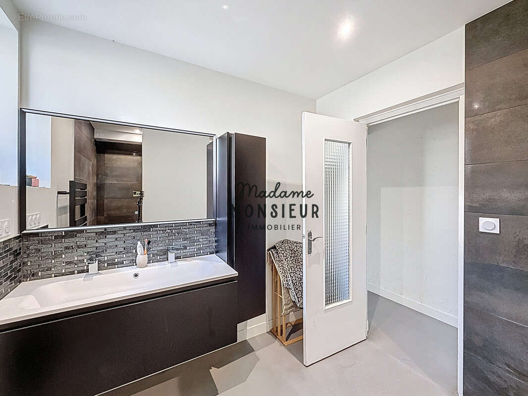 Maison à BOURGOIN-JALLIEU