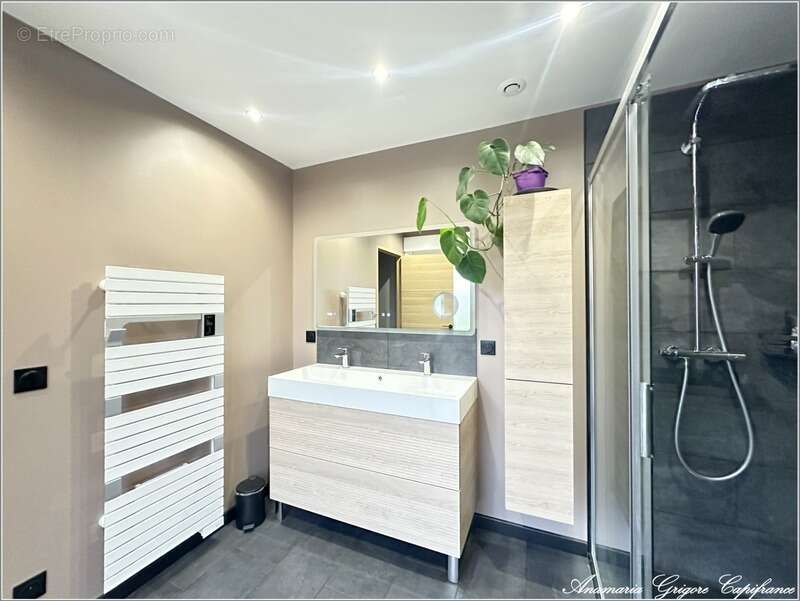 Maison à COURVILLE-SUR-EURE