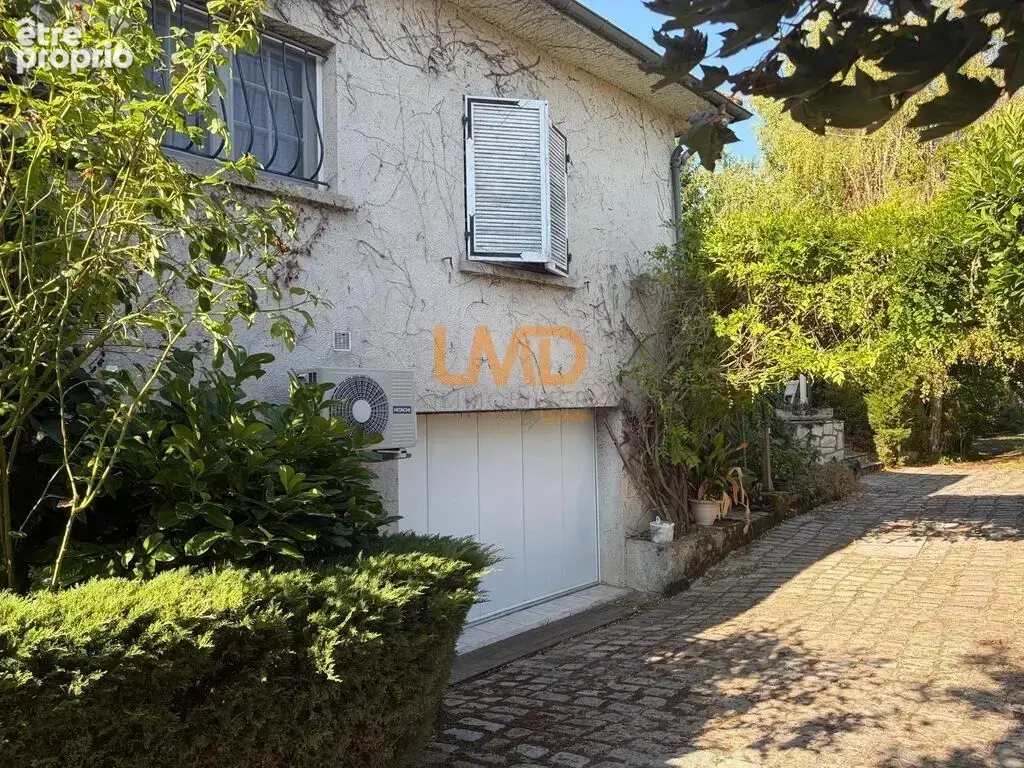 Propriété familiale rare avec parc arboré et fort potentiel fonc - photo 2