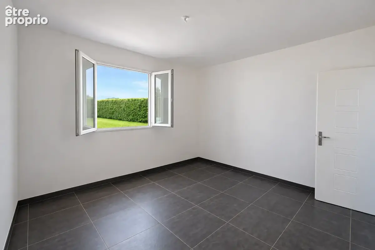Maison plain-pied env. 140 m2 + garage sur 800 m2 - photo 10
