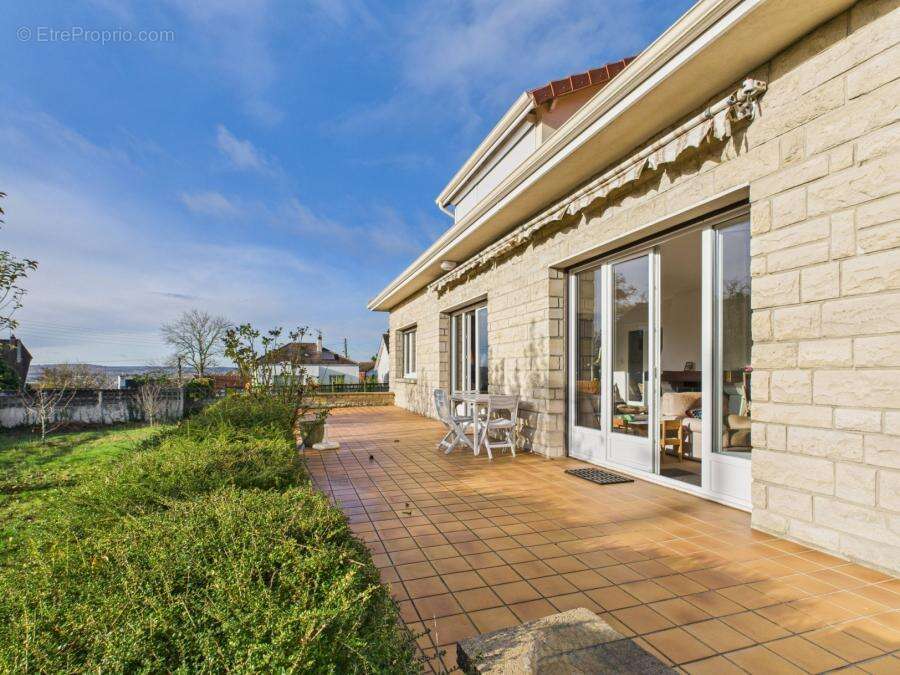 Maison à TRIEL-SUR-SEINE