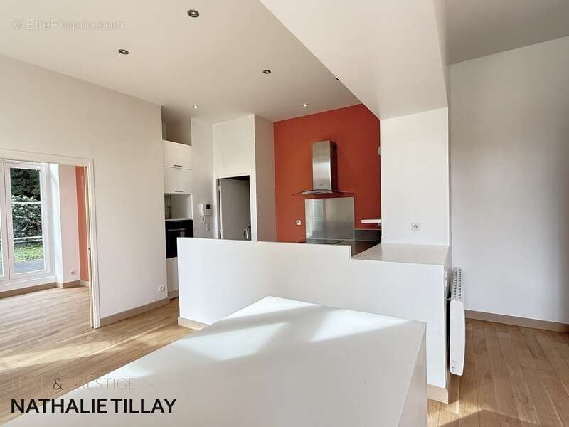 Appartement à SAINT-JEAN-DE-BRAYE