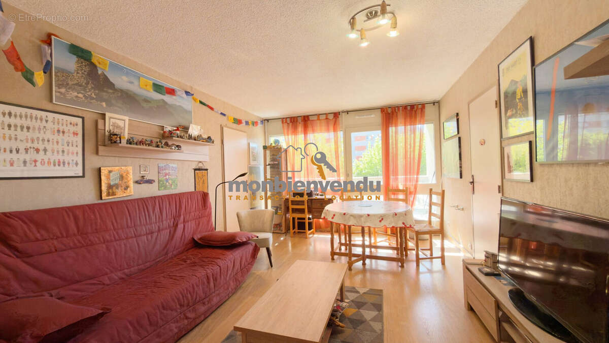 Appartement 38 m² à Aurillac  - photo 4
