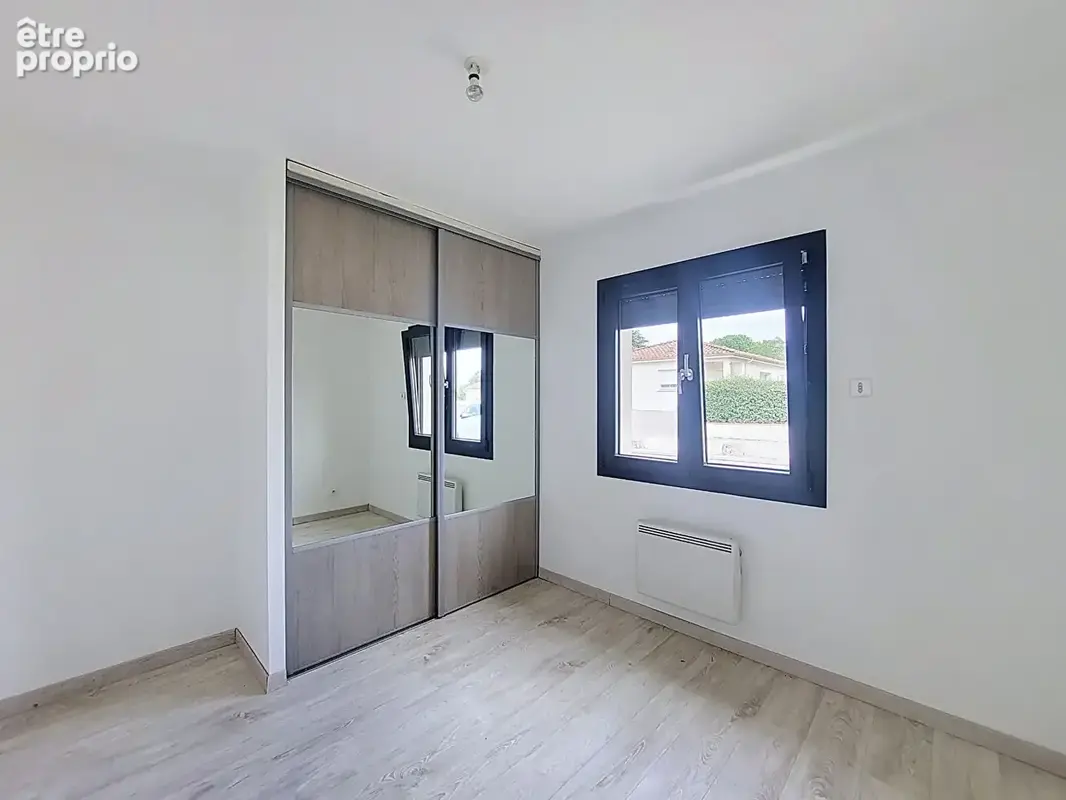 A Vendre Maison de plain-pied de 117 m² avec garage et jardin dans lotissement de Condom - photo 6