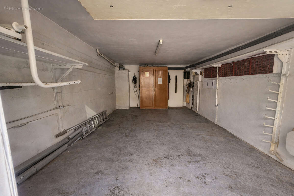 Maison à CHATEAUNEUF-DE-GADAGNE