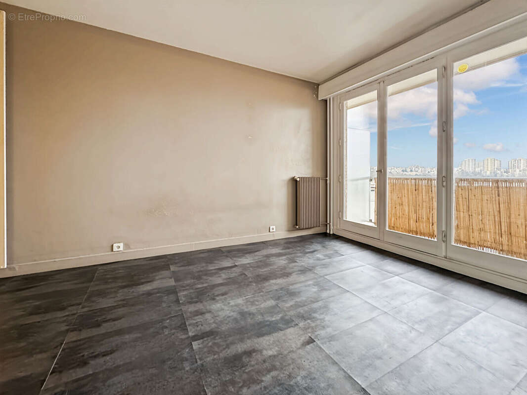 Appartement à ROSNY-SOUS-BOIS