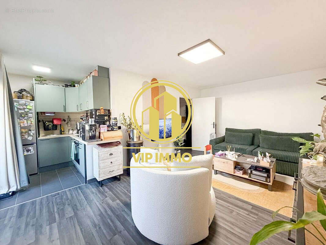 Appartement 48 m² à Lille  - photo 3