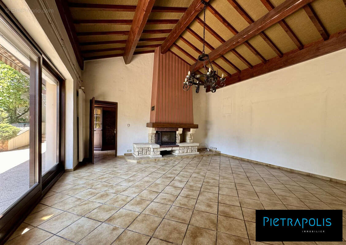 Maison à VILLEFRANCHE-SUR-SAONE