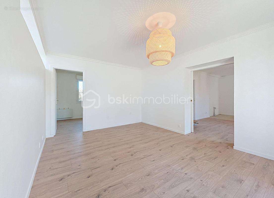Maison à ROSNY-SOUS-BOIS