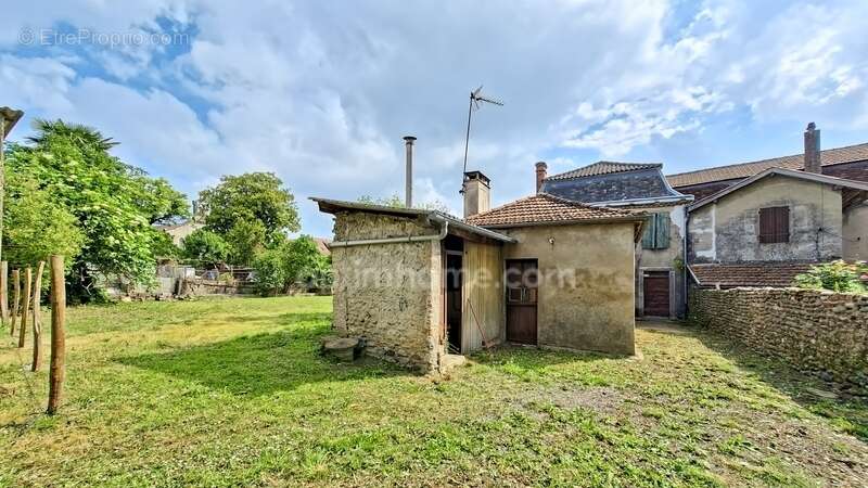 Maison à SAUVETERRE-DE-BEARN