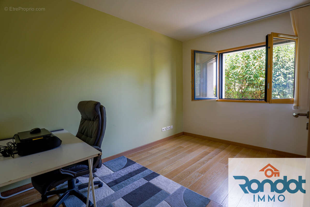 Maison 170m2 / 6 pieces / 4 chambres / terrain 800m2 - photo 8