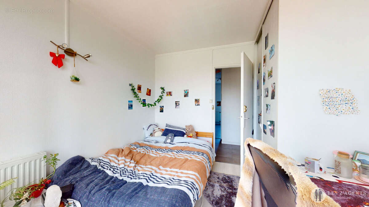 Appartement à SAINT-MARTIN-D'HERES