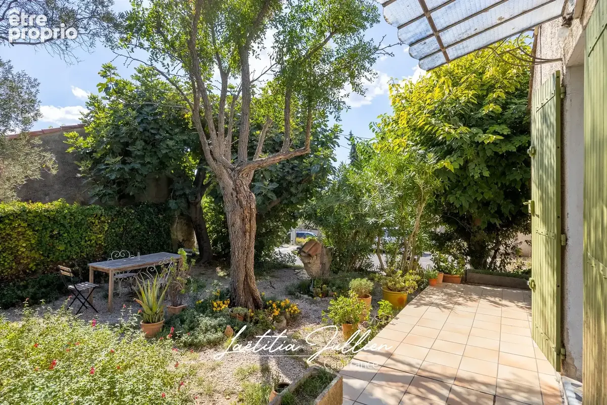 Lascours – Maison de village T4 avec jardin, terrasse et stationnement - photo 5