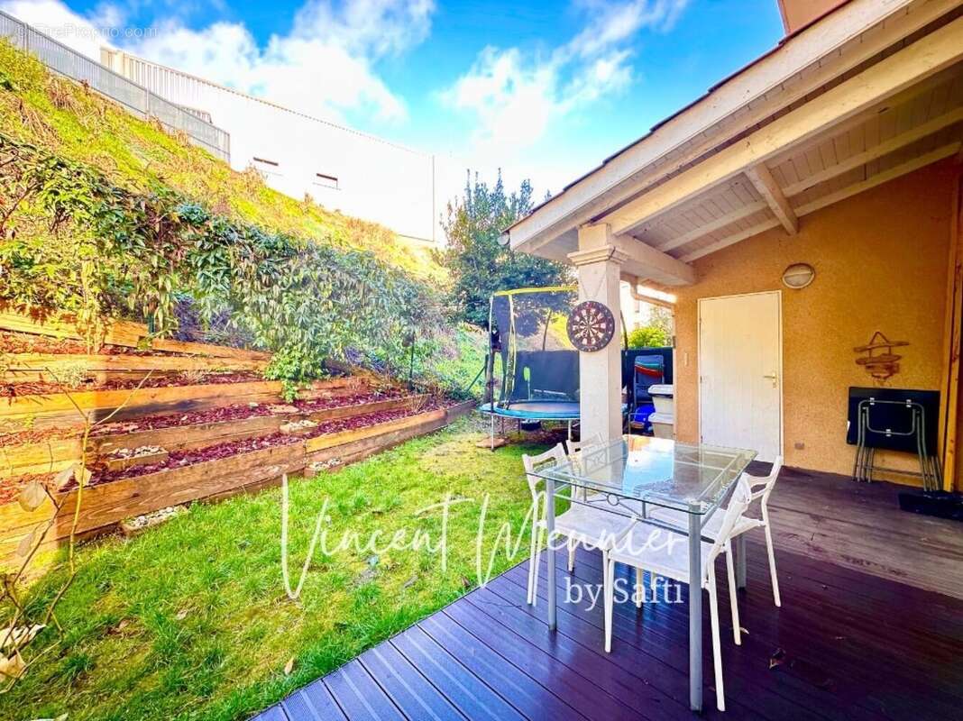 Photo 2 - Appartement à MIRIBEL