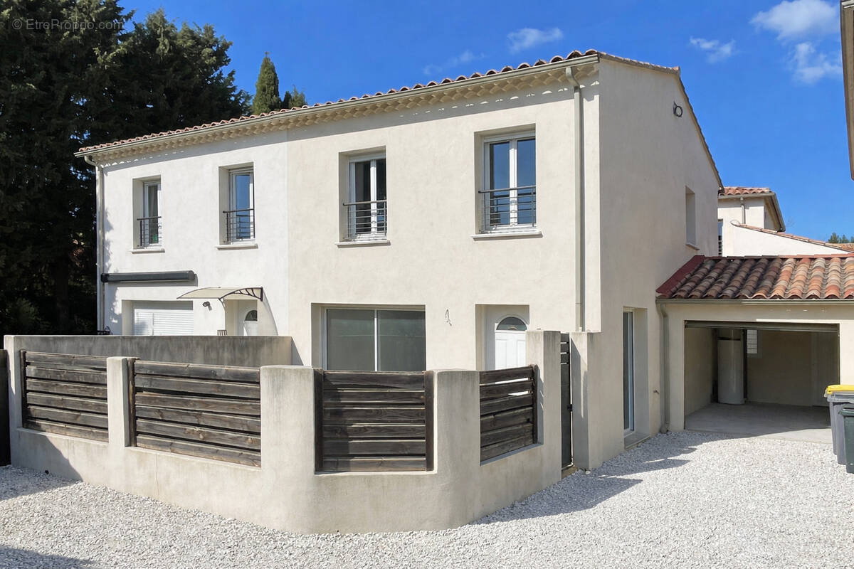 Maison à LES ANGLES