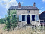 Maison à COURCELLES
