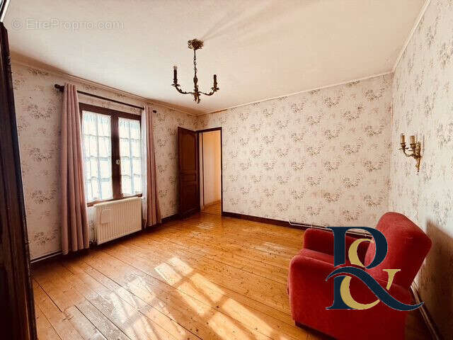 Maison 81 m² à Cricqueville-En-Auge  - photo 9