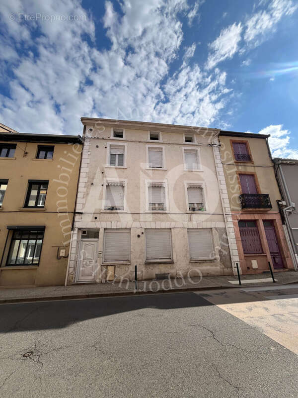 Appartement à PONTCHARRA-SUR-TURDINE