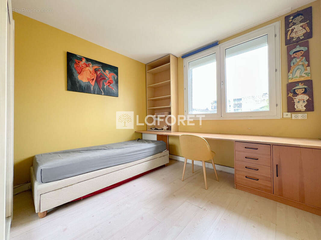 Appartement à MONTROUGE
