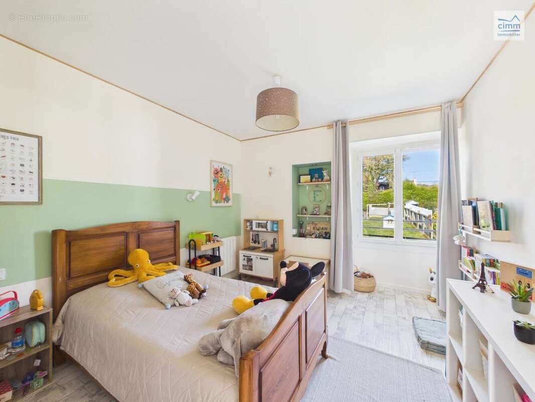 Maison à LES BRULAIS