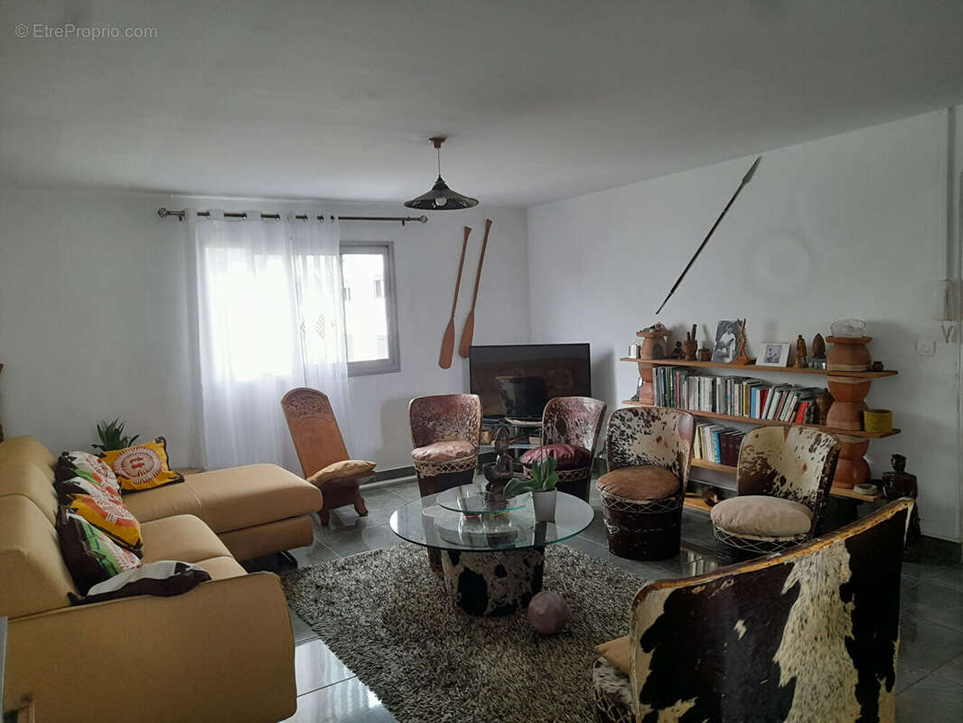 Appartement à SAINT-DENIS