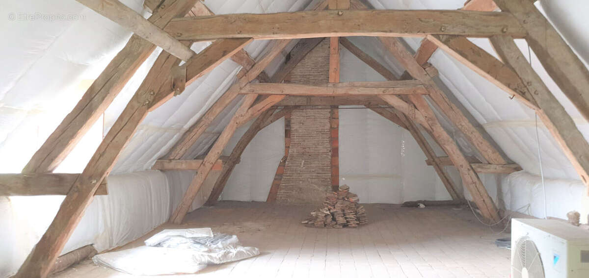 Maison à COSNE-COURS-SUR-LOIRE