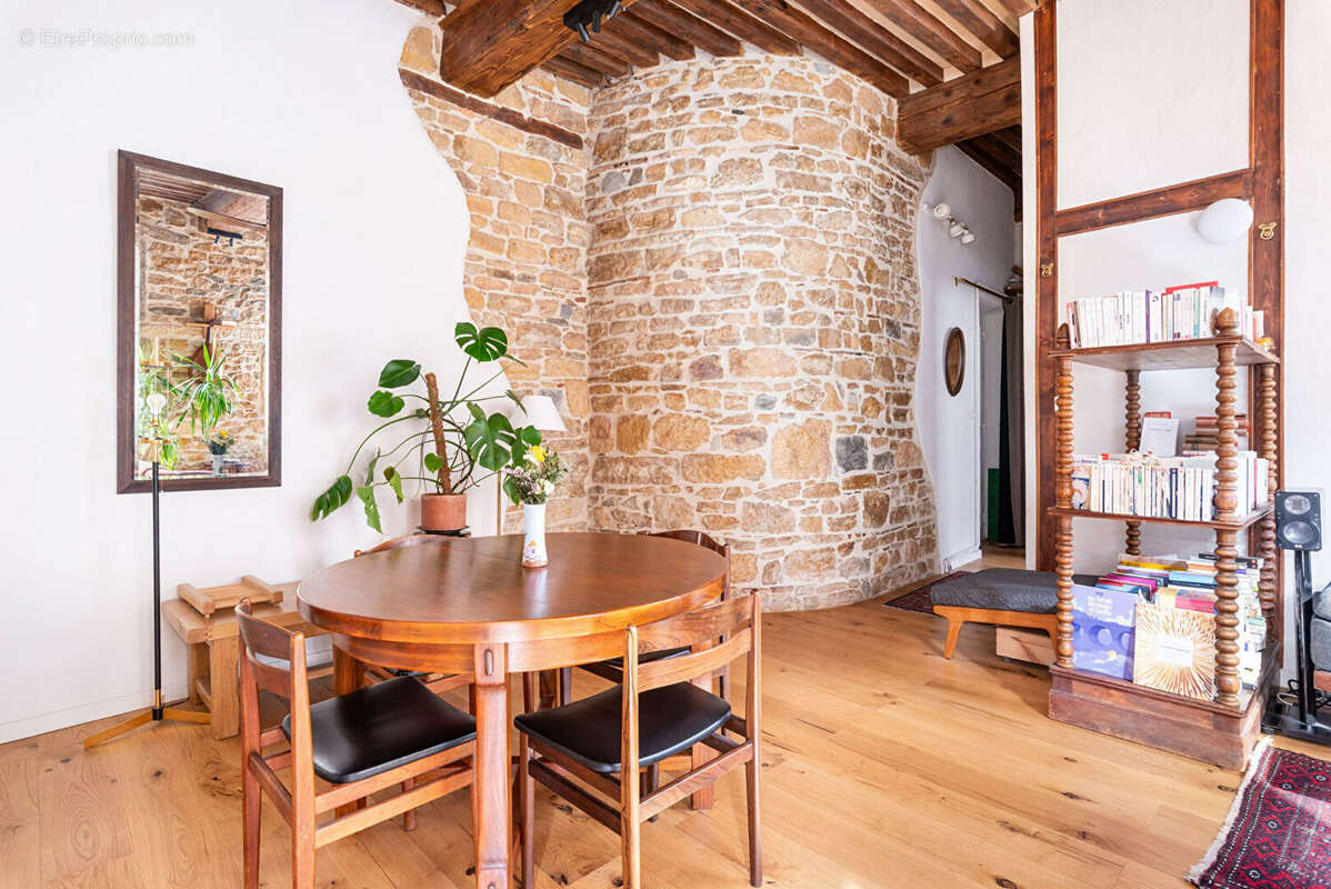 Appartement à LYON-1E
