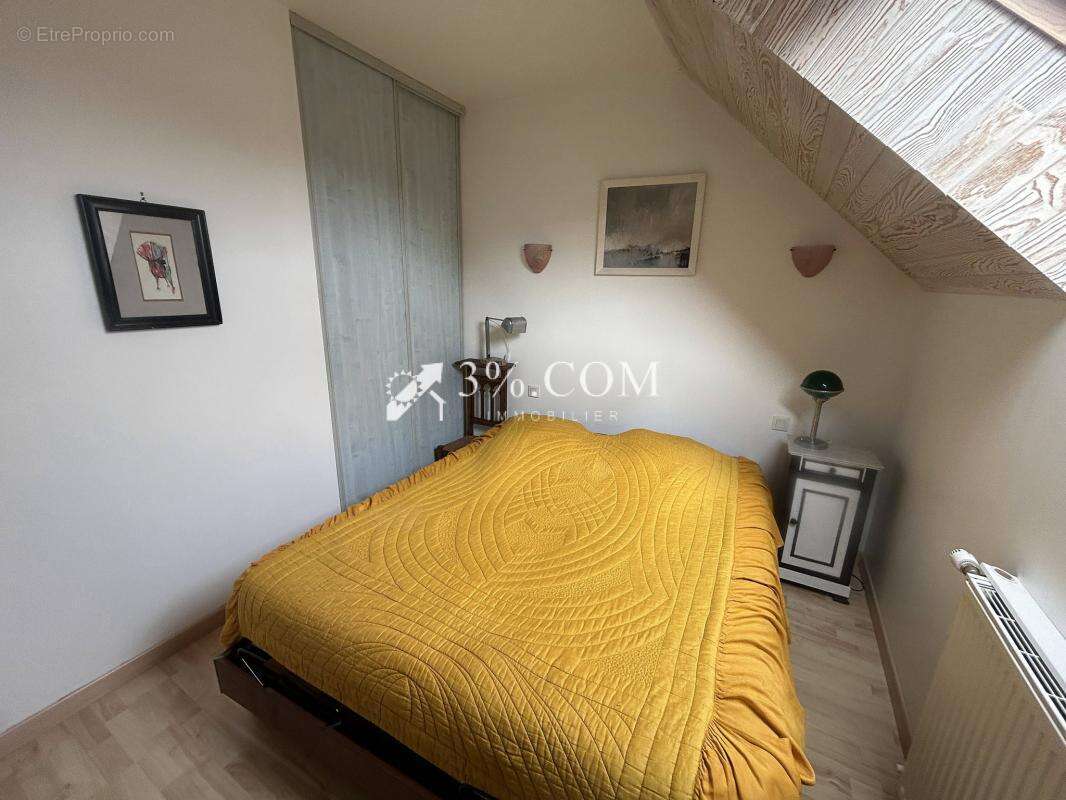 Maison à LA TURBALLE