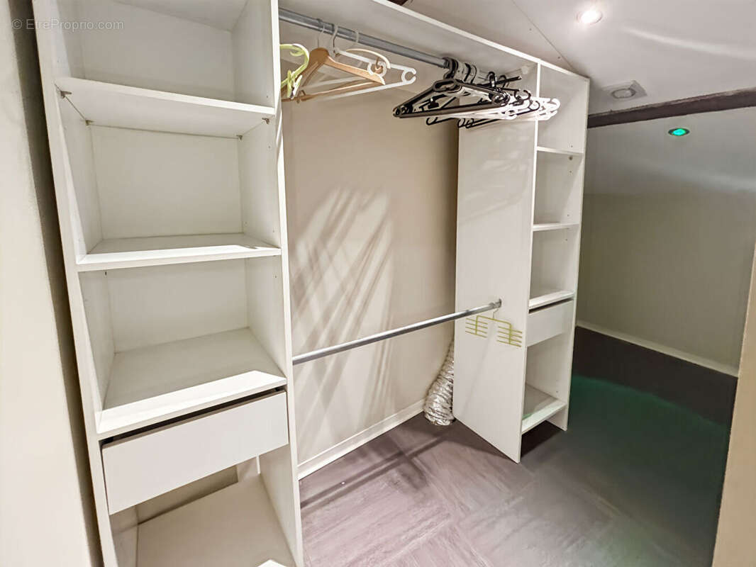 Appartement à MARSEILLE-15E