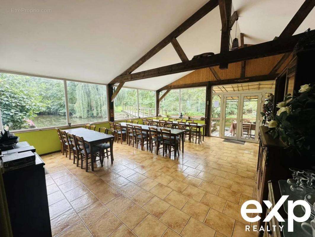 Maison à SENS-DE-BRETAGNE