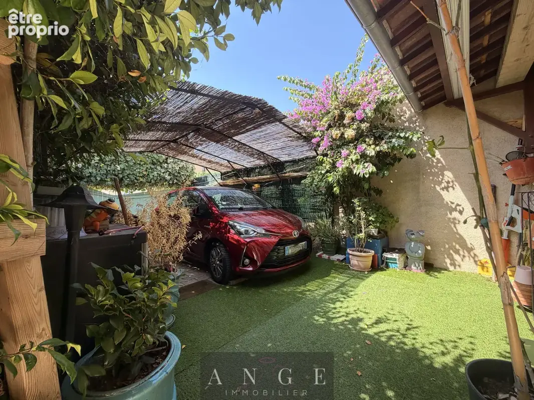 Villa La Crau T5 et jardin centre ville - photo 12