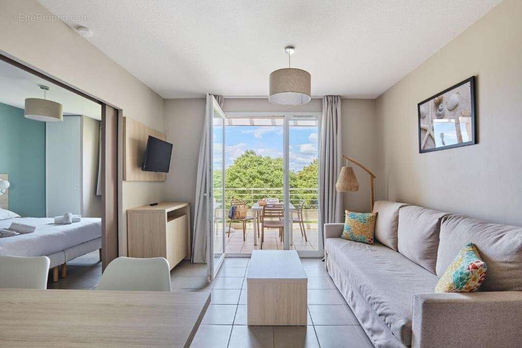 Appartement à LA LONDE-LES-MAURES