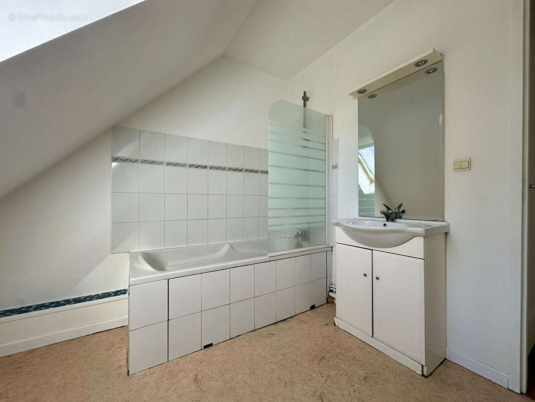 Maison Tugny Et Pont 5 pièce(s) 85m² - photo 9
