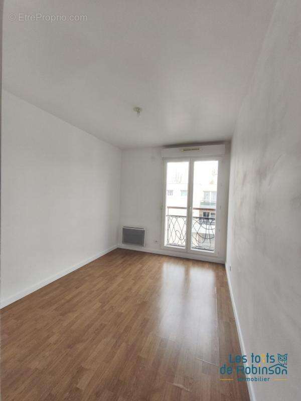 Appartement à LE PLESSIS-ROBINSON